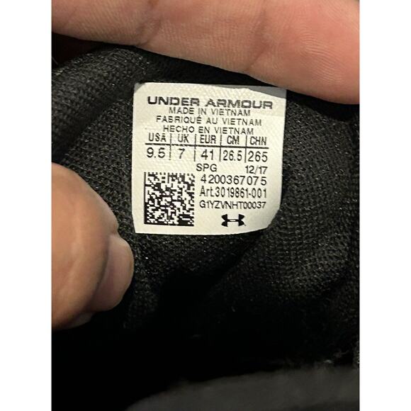 Under Armour Mojo Womens Shoe Sneakers Sz 9.5 Black 3019861-001 Running Athletic - Picture 9 of 9